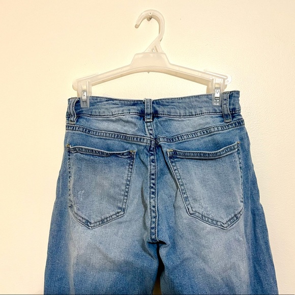 Women’s Slim Boyfriend Denim Jeans - Picture 4 of 6